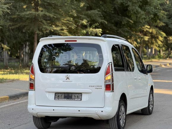 2014CIKIŞLI PEUGEOT PARTNER HATASIZ KM 180 BİNDE CAM GİBİ