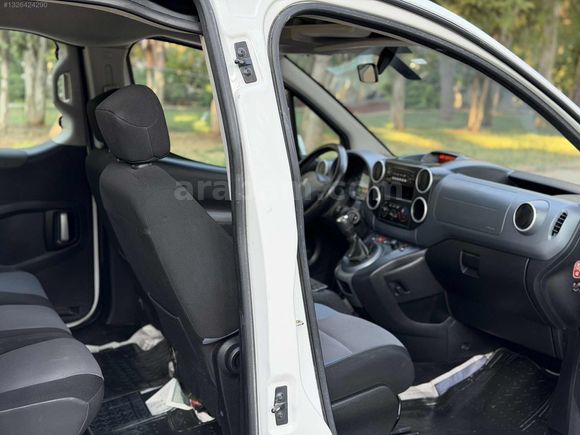 2014CIKIŞLI PEUGEOT PARTNER HATASIZ KM 180 BİNDE CAM GİBİ