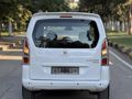 2014CIKIŞLI PEUGEOT PARTNER HATASIZ KM 180 BİNDE CAM GİBİ