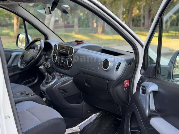 2014CIKIŞLI PEUGEOT PARTNER HATASIZ KM 180 BİNDE CAM GİBİ
