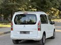 2014CIKIŞLI PEUGEOT PARTNER HATASIZ KM 180 BİNDE CAM GİBİ