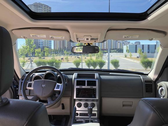 Sahibinden Dodge Nitro 2.8 CRD SXT 2008 Model 