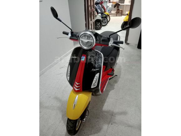 MİCKEY MAUSE Vespa Primavera 150 İstanbul