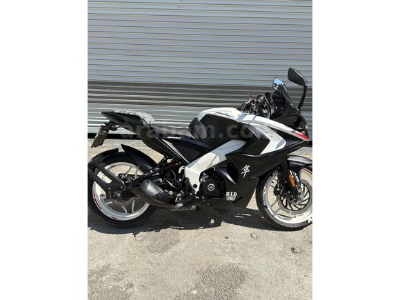 Sahibinden Bajaj Pulsar 200 RS 