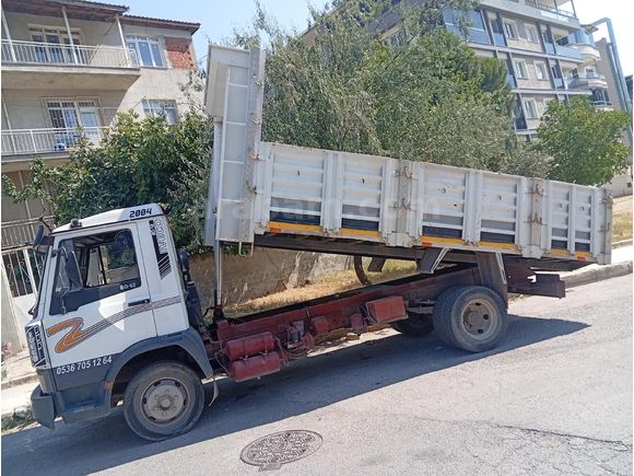 Damperli bakmadan geçme
