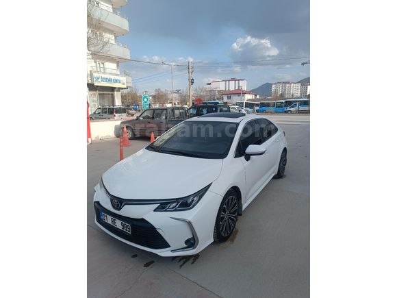 Sahibinden Toyota Corolla 1.5 Flame X-Pack 2021 Model