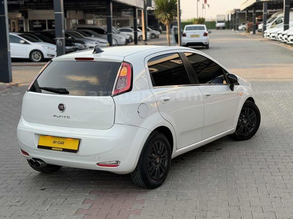 AY'CAR'DAN FİAT PUNTO 185 BİN KM'DE START&STOPLU