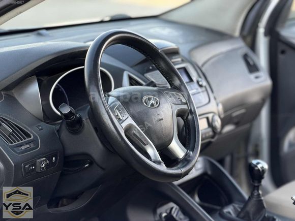 YSA AUTO'DAN HYUNDAİ İX35 STYLE PLUS EMSALSİZ TEMİZLİKTE