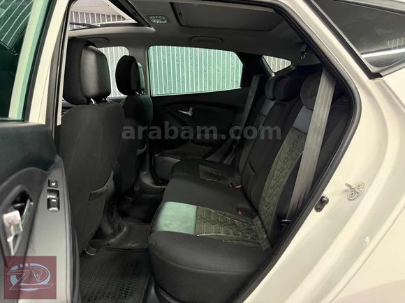 ÖZDEMİR OTOMOTİVDEN CAM TAVANLI HATASIZ