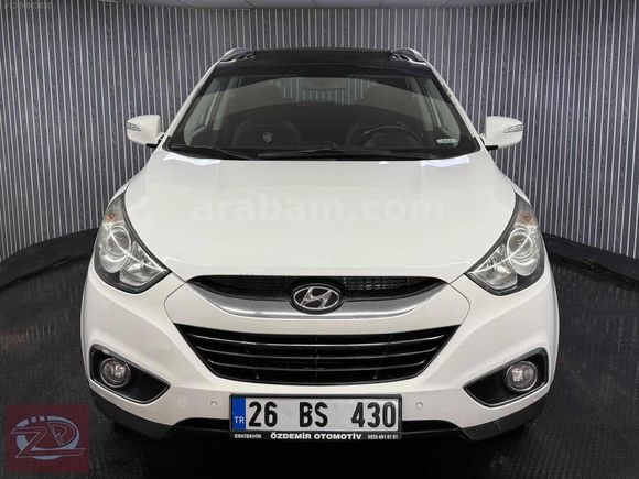 ÖZDEMİR OTOMOTİVDEN CAM TAVANLI HATASIZ