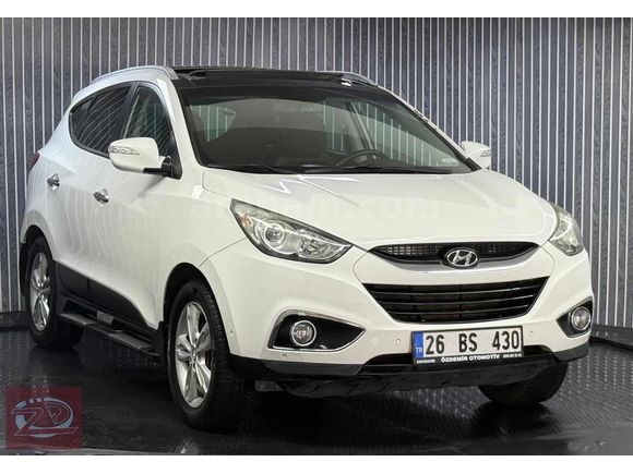 ÖZDEMİR OTOMOTİVDEN CAM TAVANLI HATASIZ