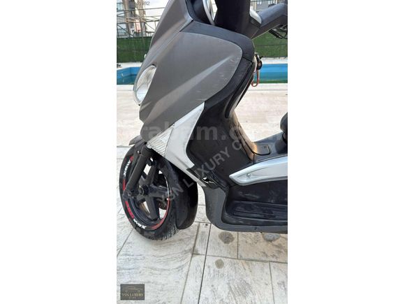 KREDİ KARTINA 3 TAKSİT YAMAHA X-MAX 250 57 BİN KM BAKIMLI.
