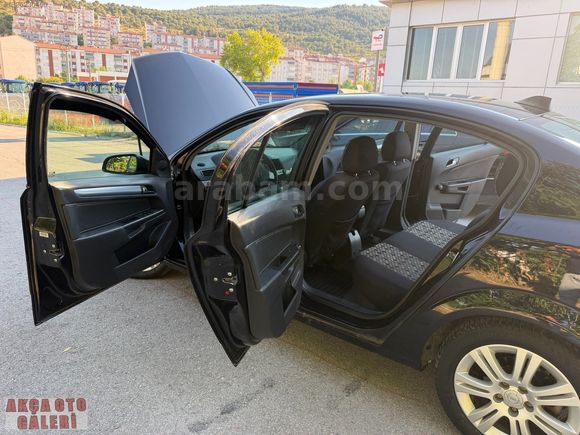 AKÇA OTOMOTİVDEN 2008 MODEL OTOMATİK KLİMALI LPGLİ ASTRA COSMO
