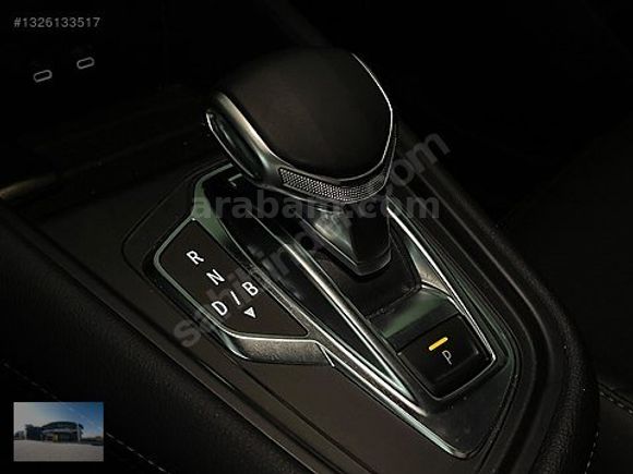 2024 Captur 1.6 E-Tech Esprit Alpine / 39.252 "12AY K.KART"