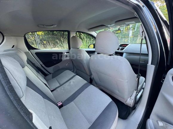 Düşük Km 207 Otomatik 1.4