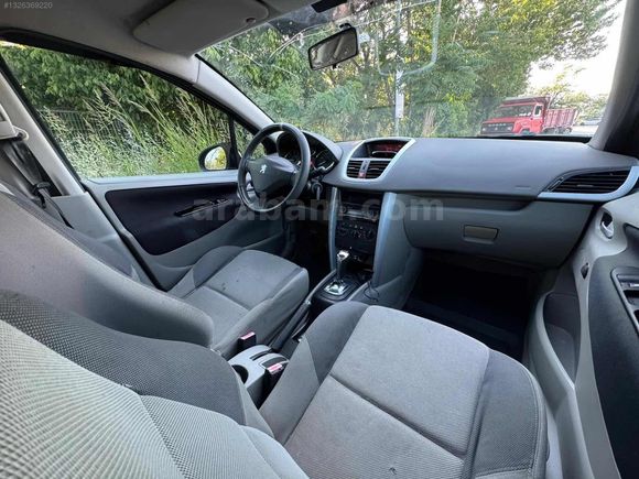 Düşük Km 207 Otomatik 1.4
