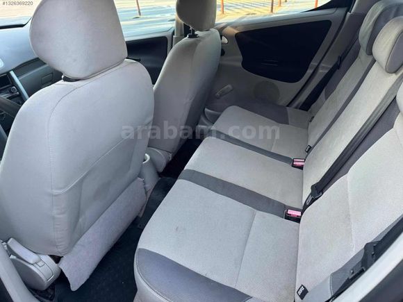 Düşük Km 207 Otomatik 1.4