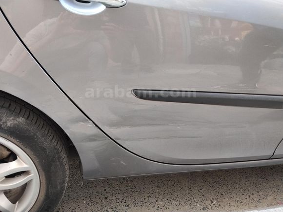 Sahibinden Renault Clio 1.6 Dynamique 2009 Model
