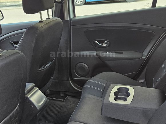 Sahibinden Tek Parça Boyalı 170.000 Km. Touch Plus