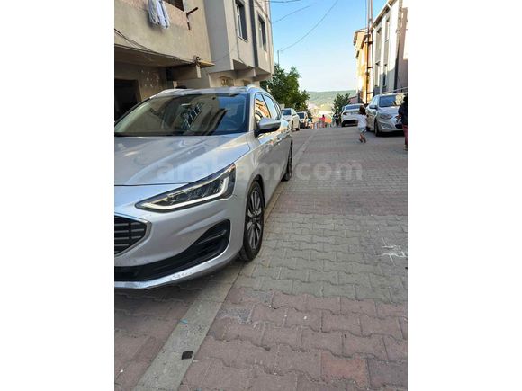 Sahibinden Ford Focus 1.5 EcoBlue Titanium X 2023 Model 