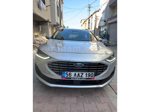 Sahibinden Ford Focus 1.5 EcoBlue Titanium X 2023 Model 