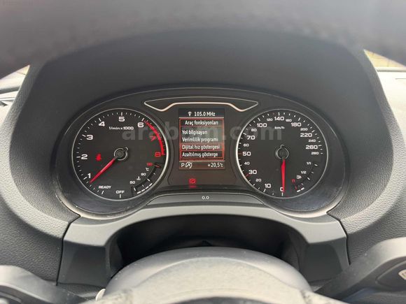 2020 MODEL AUDİ A3 DYNAMİC HATASIZ BOYASIZ 125 BİN KM CAM TAVAN