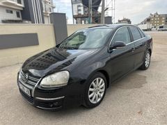 MEHMET ARAT'tan JETTA 1.6 Comfortline OTOMATİK VTS YENİ MUAYENE