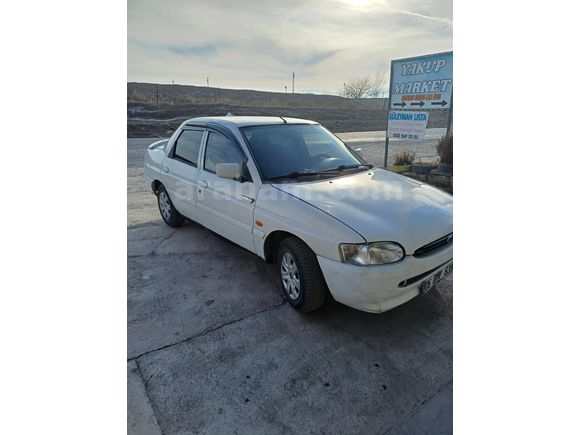 Sahibinden Ford Escort 1.6 CL 1996 Model