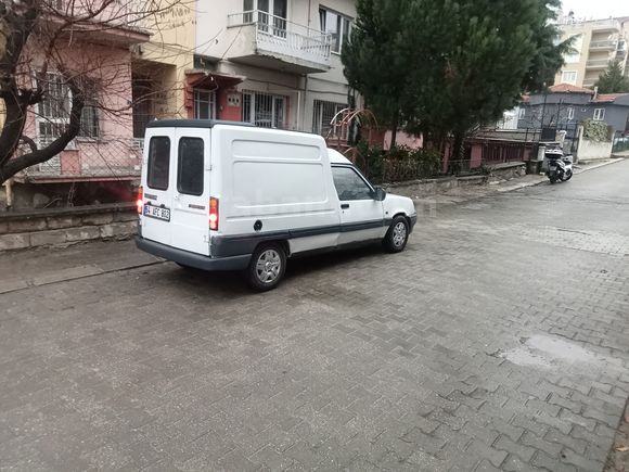 Sahibinden 1.9 97 vize 6 ay var