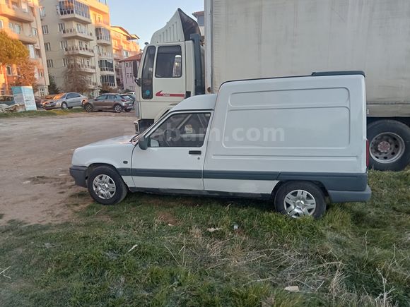 Sahibinden 1.9 97 vize 6 ay var