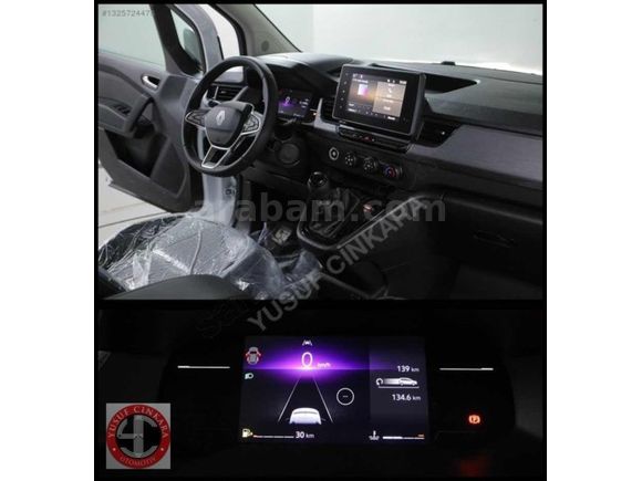 2025 RENAULT KANGOO SADECE 140 KMDE NOKTA KUSUR YOKTUR