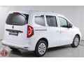 2025 RENAULT KANGOO SADECE 140 KMDE NOKTA KUSUR YOKTUR