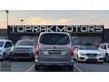 TOPRAK MOTORS İSTANBUL'DAN 2024 RENAULT KANGOO HATASIZ BOYASIZ
