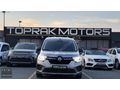 TOPRAK MOTORS İSTANBUL'DAN 2024 RENAULT KANGOO HATASIZ BOYASIZ