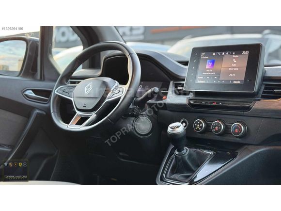 TOPRAK MOTORS İSTANBUL'DAN 2024 RENAULT KANGOO HATASIZ BOYASIZ