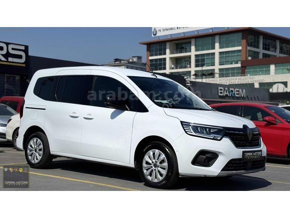 TOPRAK MOTORS İSTANBUL'DAN 2024 RENAULT KANGOO 1.3 Tce TECHNO