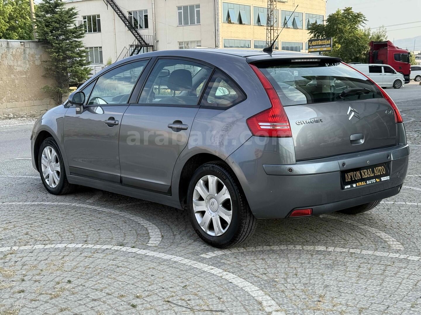 Galeriden Citroen C4 1.6 HDi SX PK 2009 Model Afyonkarahisar 251.000 km Gri (metalik) 7