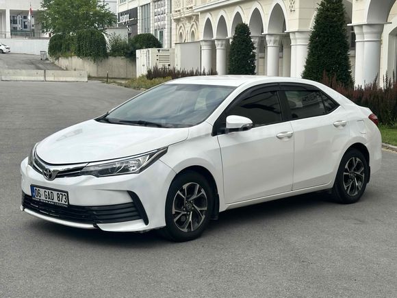 2017 TOYOTA COROLLA 157 BİNDE 1.33 LİFE 