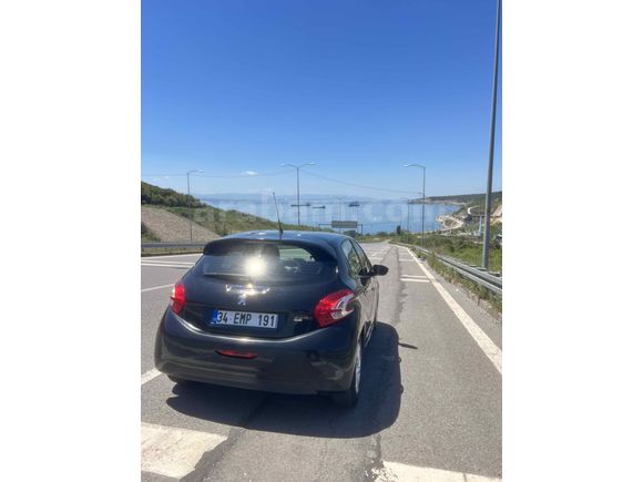 Sahibinden Peugeot 208 1.4 HDi Active 2012 Model 