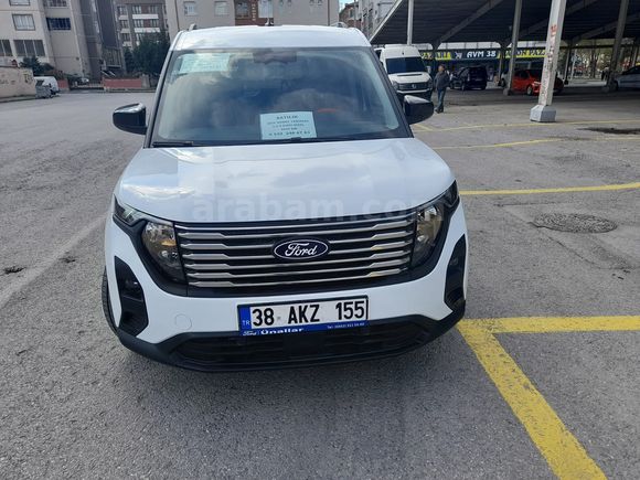 İLK SAHİBİNDEN 2024 MODEL 1.5DİZEL 5430 KM TİTANİUM COURİER