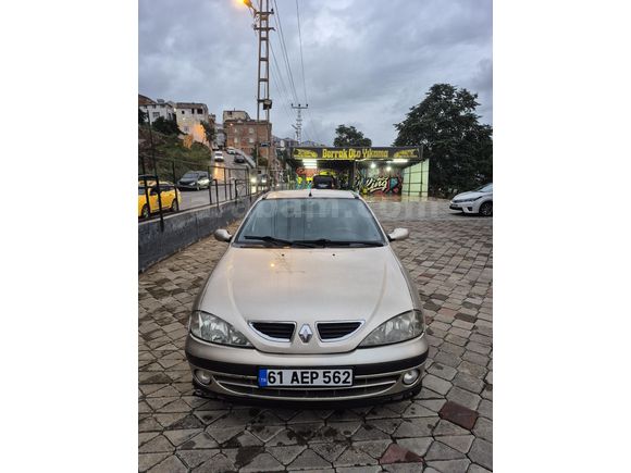 Sahibinden Renault Megane 1.9 DTi RET 2000 Model