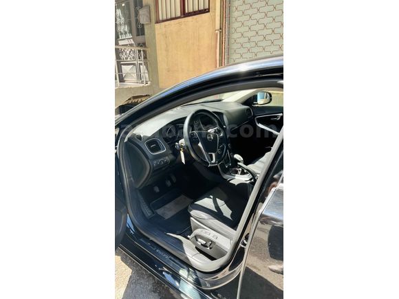 Sahibinden Volvo V40 1.6 D Premium 2013 Model 
