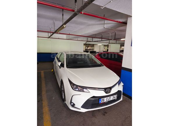 iLK SAHiBiNDEN-SIFIR AYARDA-KAZASIZ 1.5 OTOMATiK DREAM COROLLA