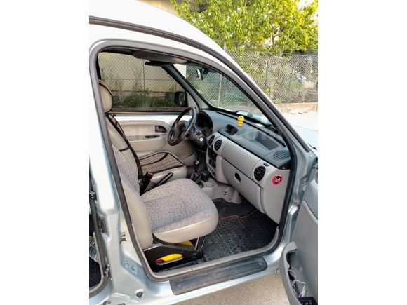Sahibinden Renault Kangoo Multix 1.5 dCi Authentique 2005 Modeli