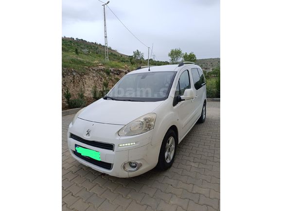 Sahibinden Peugeot Partner 1.6 HDI Active 2013 Model