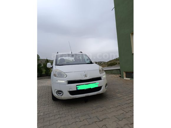 Sahibinden Peugeot Partner 1.6 HDI Active 2013 Model