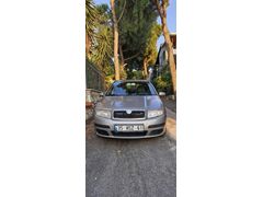 İlk Sahibinden Boyasız  Skoda Fabia 1.4 Ambiente 2007 Model  199.000 km Bej