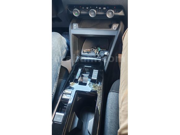 Sahibinden Citroen C4 X 1.2 PureTech Feel Bold 2024 Model