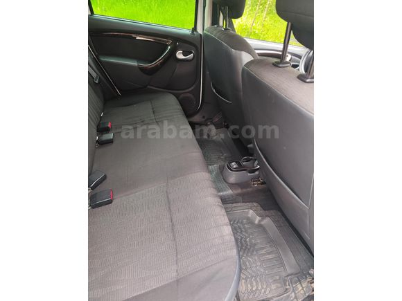 Duster 198 km de 4x4 değişensiz 110 luk 6 iler full paket