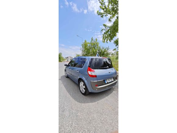 Sahibinden Renault Scenic 1.6 Dynamique 2005 Model 
